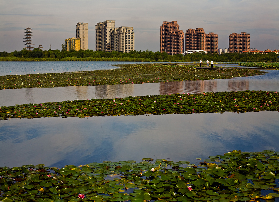 水天相映自成景（张天锡 摄）.jpg
